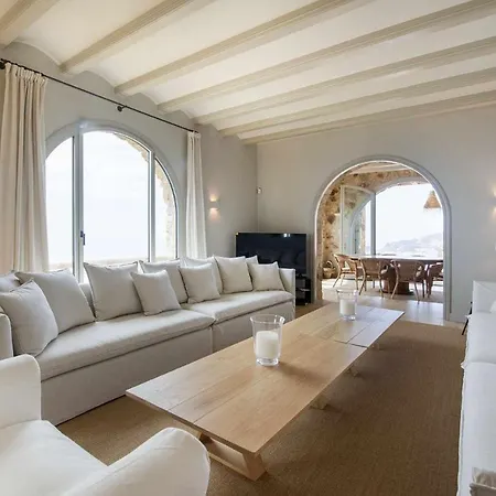 San Jaume Apostol Luxury Tossa de Mar