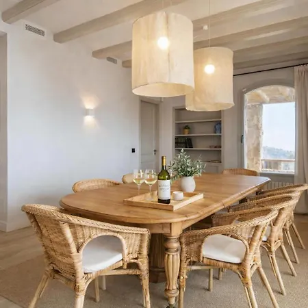 San Jaume Apostol Luxury